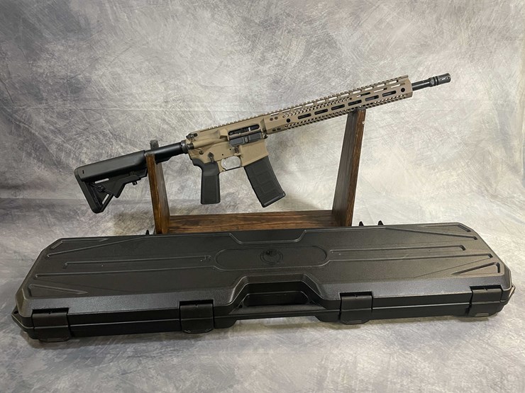 #4895-•-watchtower-firearms-15m-(ar-15)-5.56-nato-semi-auto-rifle,-sn:-t15mwt30030700-image-1