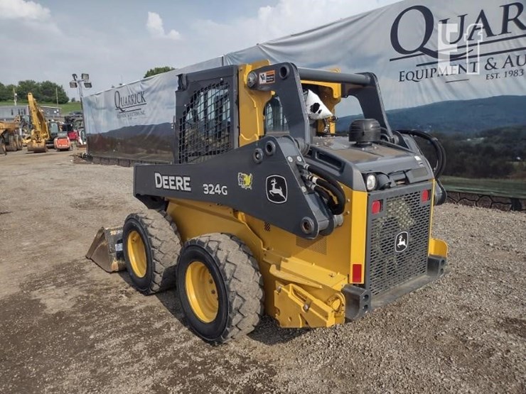 2020-deere-324g-image-28