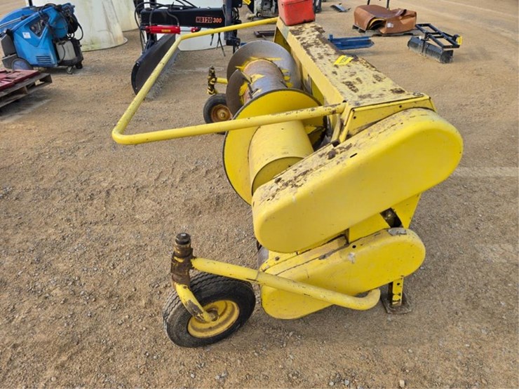 john-deere-7-image-2