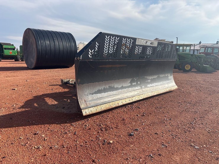 grouser-agpro-16-dozer-image-4
