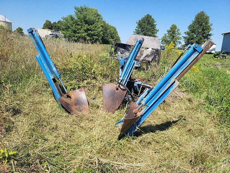 care-tree-systems-ts400ls-tree-spade-w/skid-loader-mounting-plate-image-1