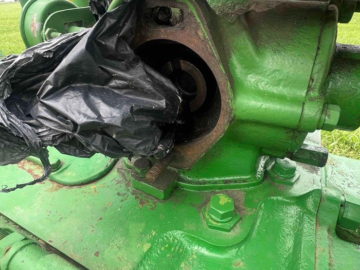 john-deere-bn-image-19