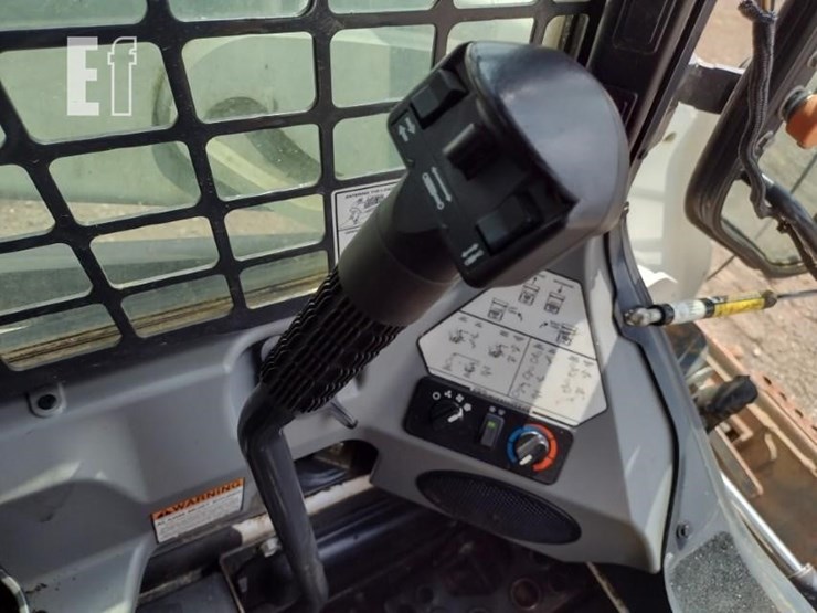 2018-bobcat-t595-image-11