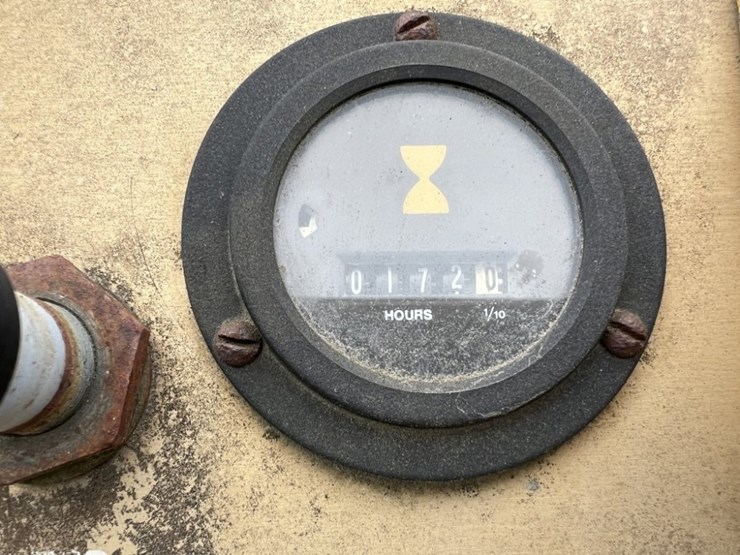 caterpillar-cp-323-image-19