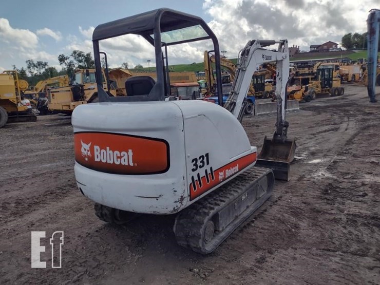 2006-bobcat-331-image-47