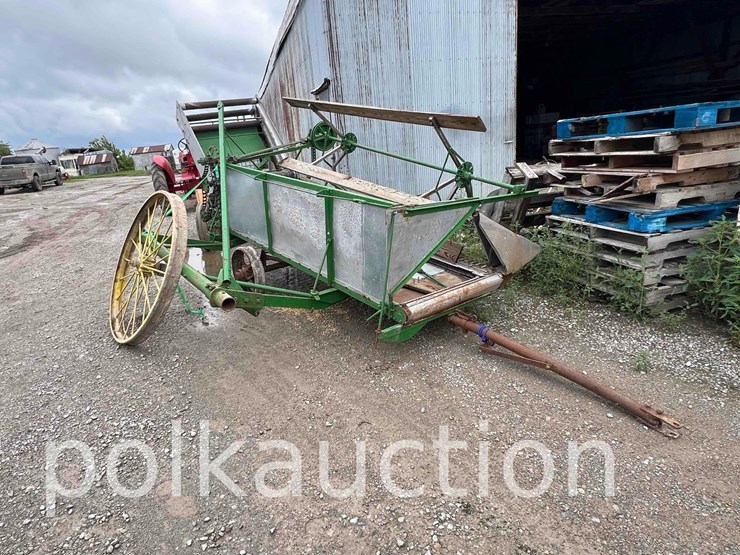 john-deere-7-image-15