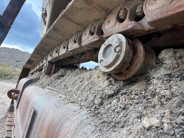 caterpillar-5130-image-10