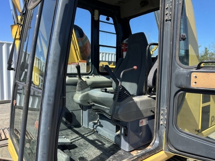 komatsu-pc120-image-33