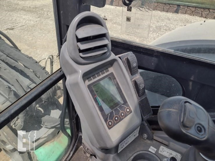 2017-deere-60g-image-8