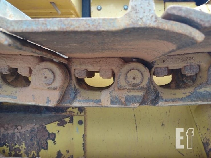 2015-komatsu-d61ex-23-image-40