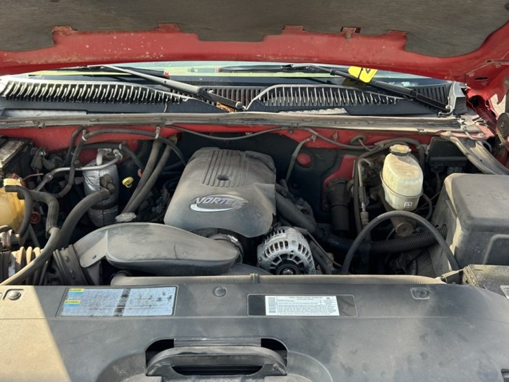 2003-chevrolet-2500hd-image-36