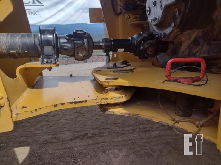 2018-caterpillar-910m-image-26