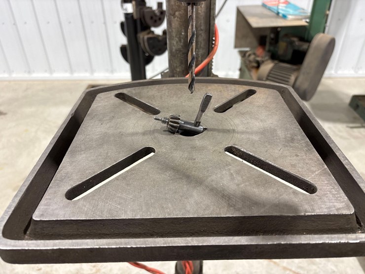 ridgid-dp15000-drill-press-image-9