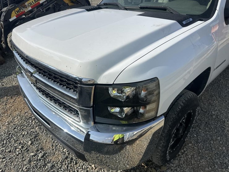 2007-chevrolet-silverado-3500-image-9