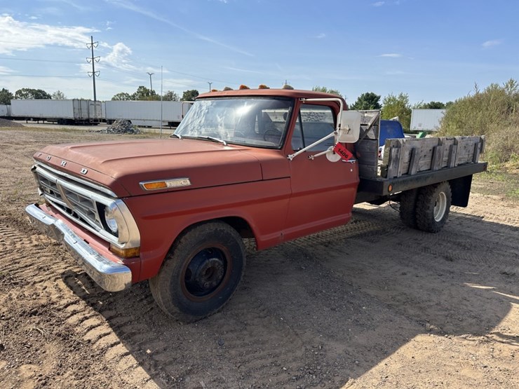 1968-ford-f350-image-1