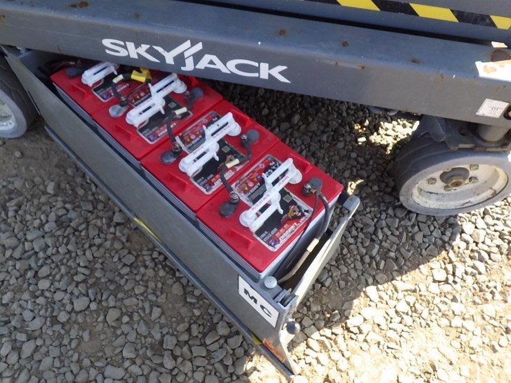 2017-skyjack-sjiii3219-image-10