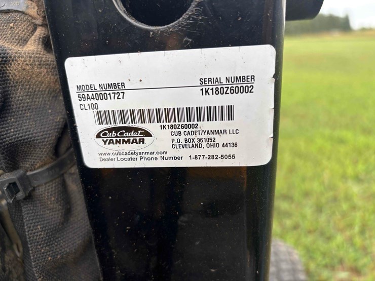 2010-cub-cadet-sc2400-utility-tractor-image-22