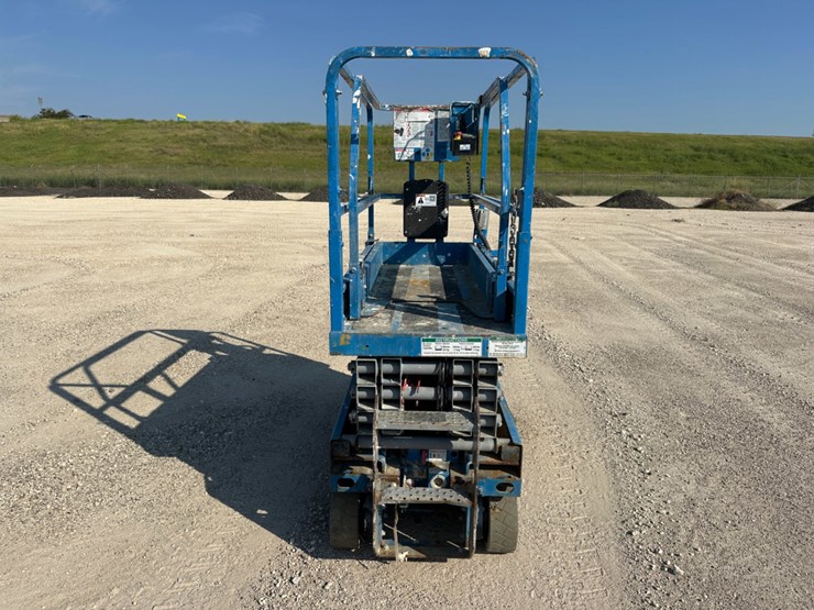 2018-genie-gs1930-image-2