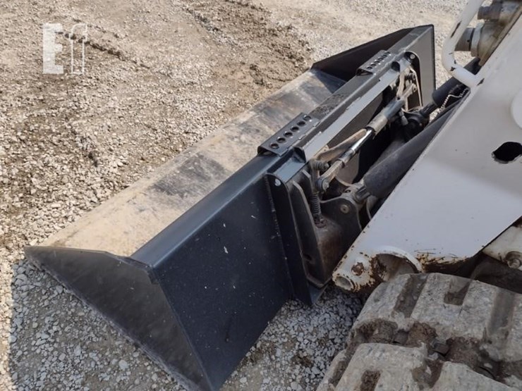 2016-bobcat-t770-image-21