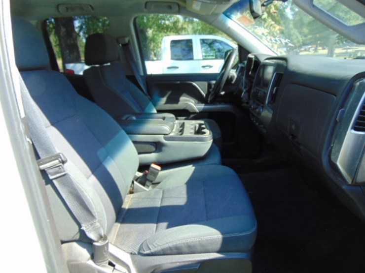 2015-chevrolet-silverado-image-7