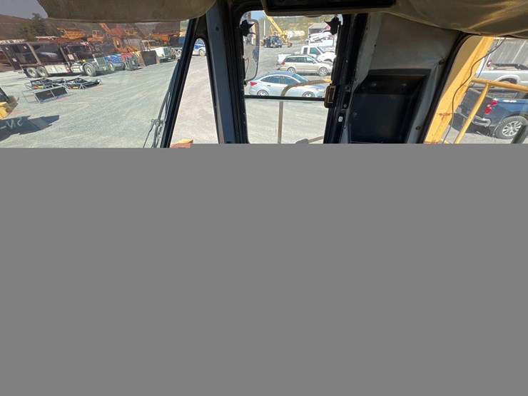 caterpillar-988f-image-17