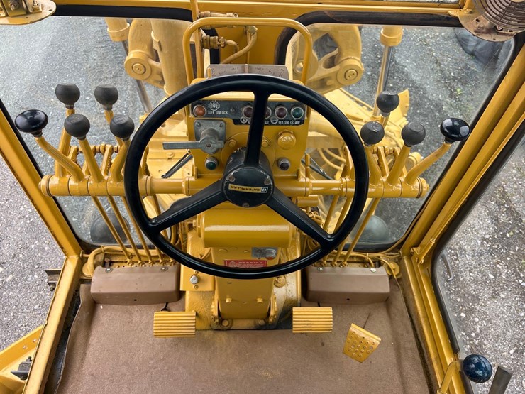 caterpillar-14g-image-17