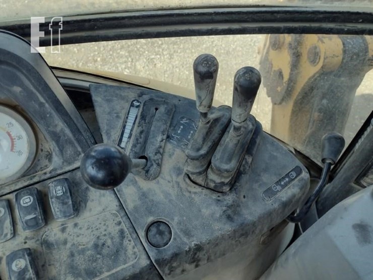 2011-caterpillar-420e-it-image-11