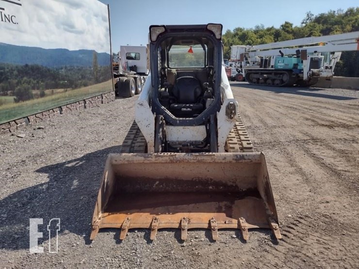 2020-bobcat-t590-image-2