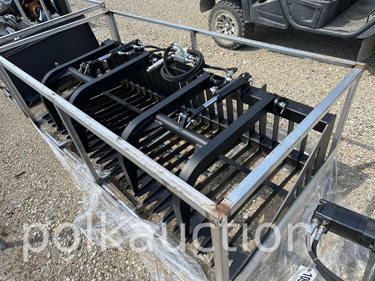 83"-skid-steer-rock-grapple-bucket-image-1