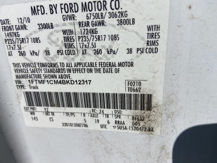 2011-ford-f150-xl-image-16