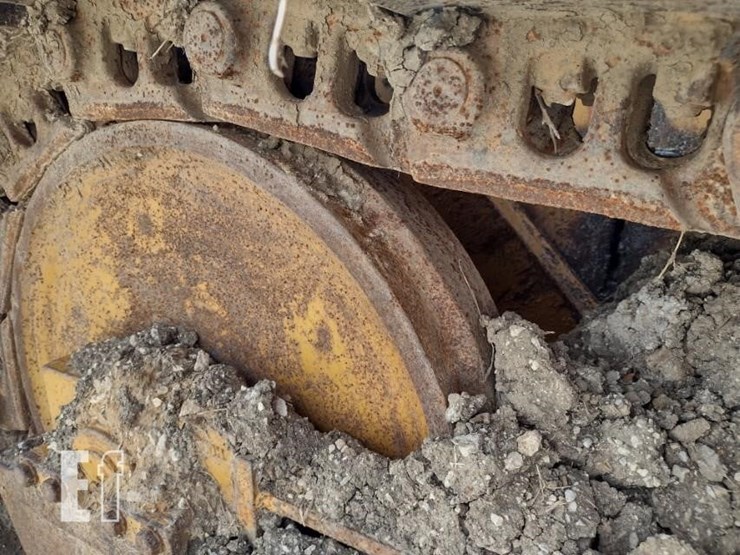 deere-650h-image-23