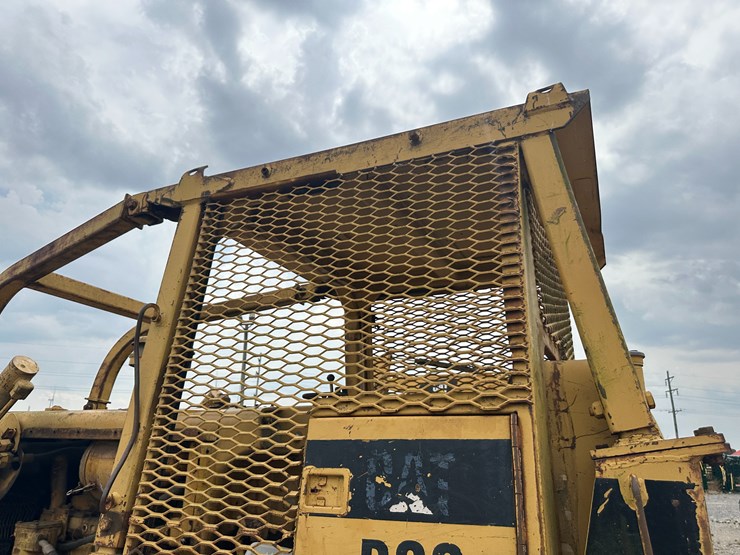 caterpillar-d6c-image-23