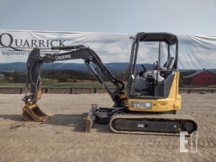 2018-deere-35g-image-1