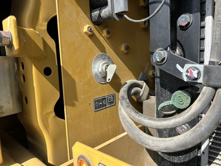 caterpillar-336-image-43