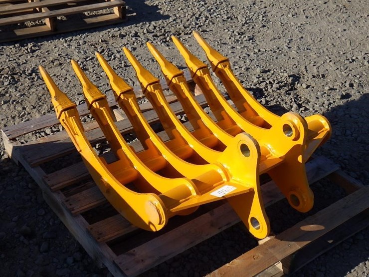 giyi-cat-305-dense-teeth-rake-32"-image-2
