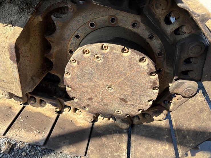 caterpillar-311-image-16