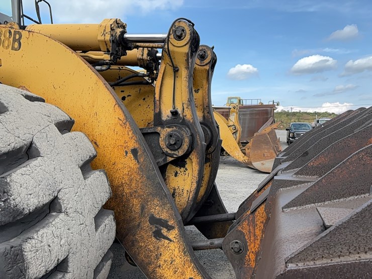 caterpillar-988b-image-9