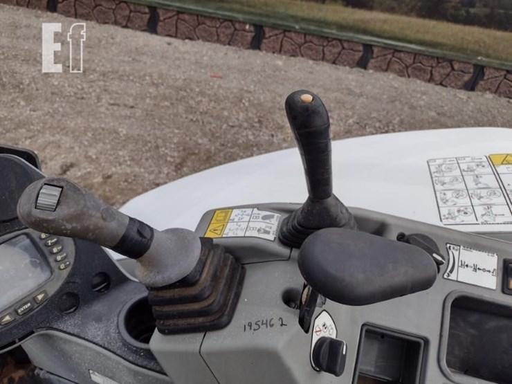 bobcat-e32i-image-8