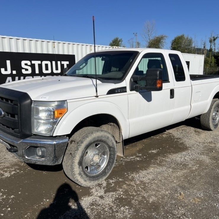 2011 FORD F250 SD