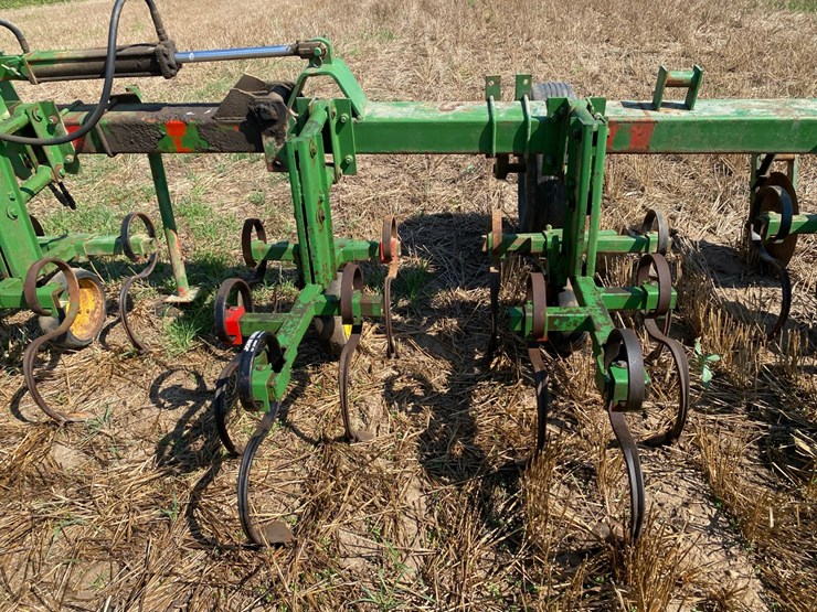 brillion-8-x-36”-row-cultivator-image-5