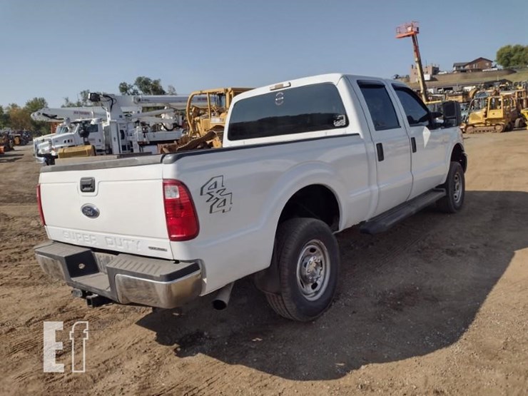 14-ford-f250-image-24
