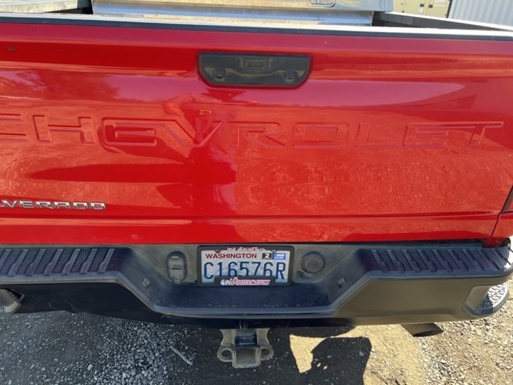 2020-chevrolet-silverado-2500-image-19