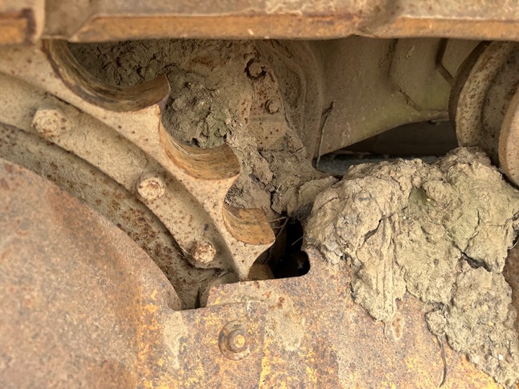 caterpillar-d6c-image-14