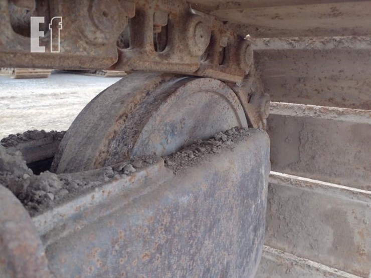caterpillar-312-image-30