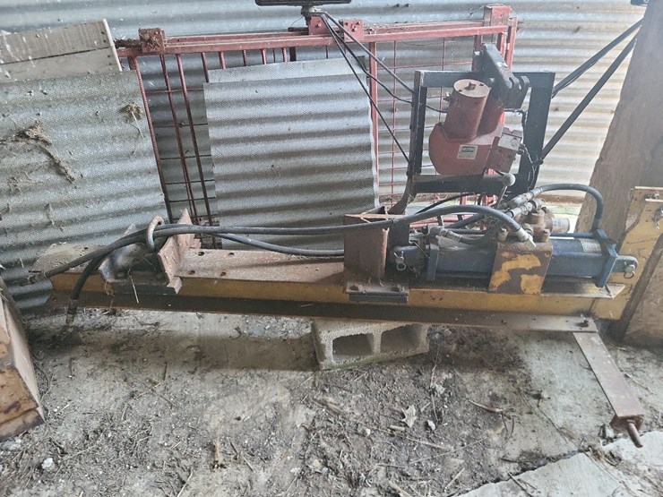 log-splitter-w/3pt-hitch-image-2