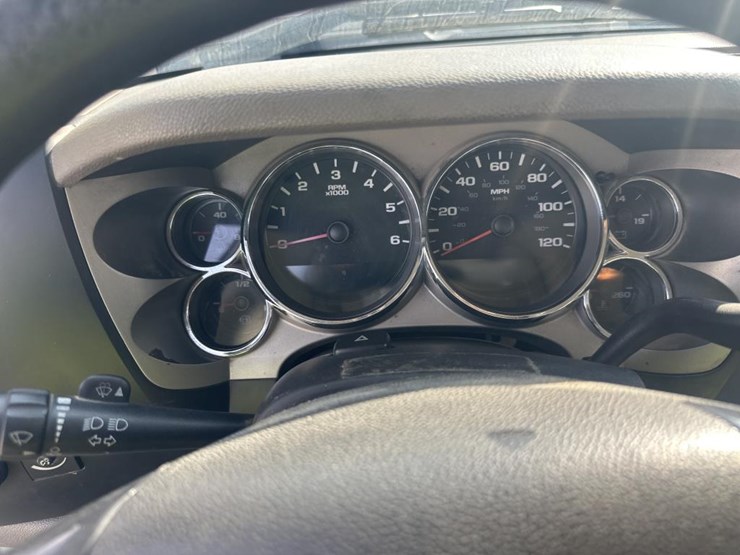 2007-chevrolet-silverado-3500-image-34