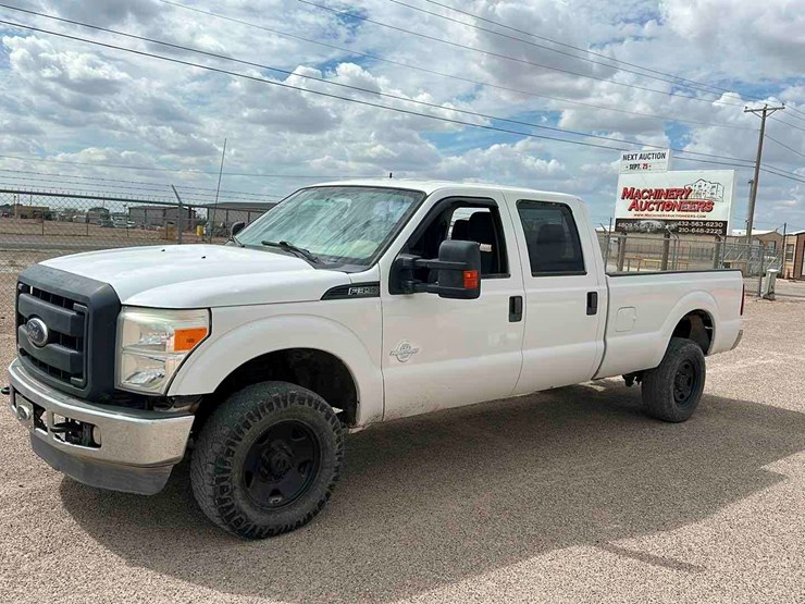 2013-ford-f350-image-1