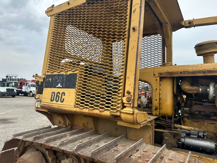 caterpillar-d6c-image-34