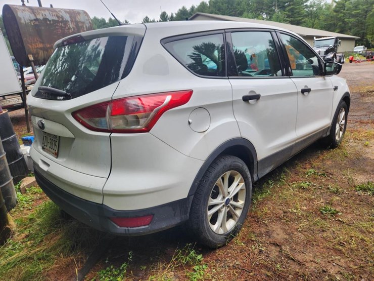 2014-ford-escape-image-5