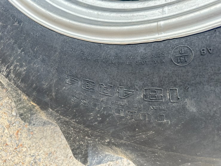 case-ih-jx1090u-image-5